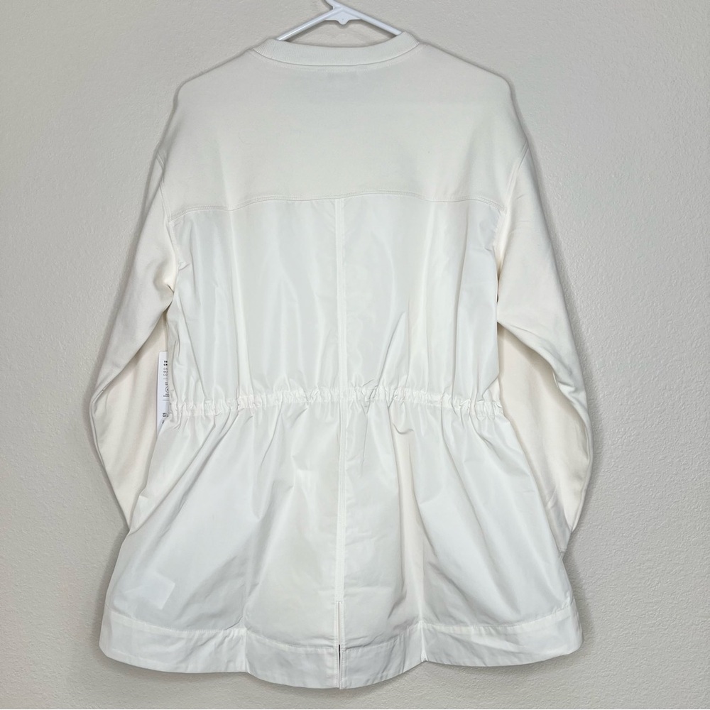 Athleta Ivory Magnolia White Triumph Hybrid Crewneck Sweatshirt Sz L NWT - Picture 12 of 16